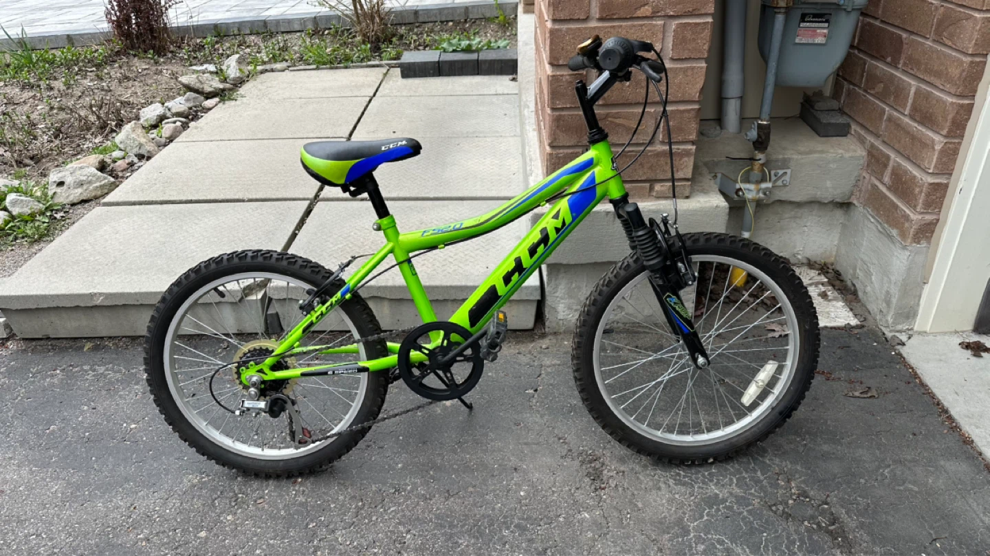 CCM FS2.0 Kids Bike with 1 Helmet - photo 2