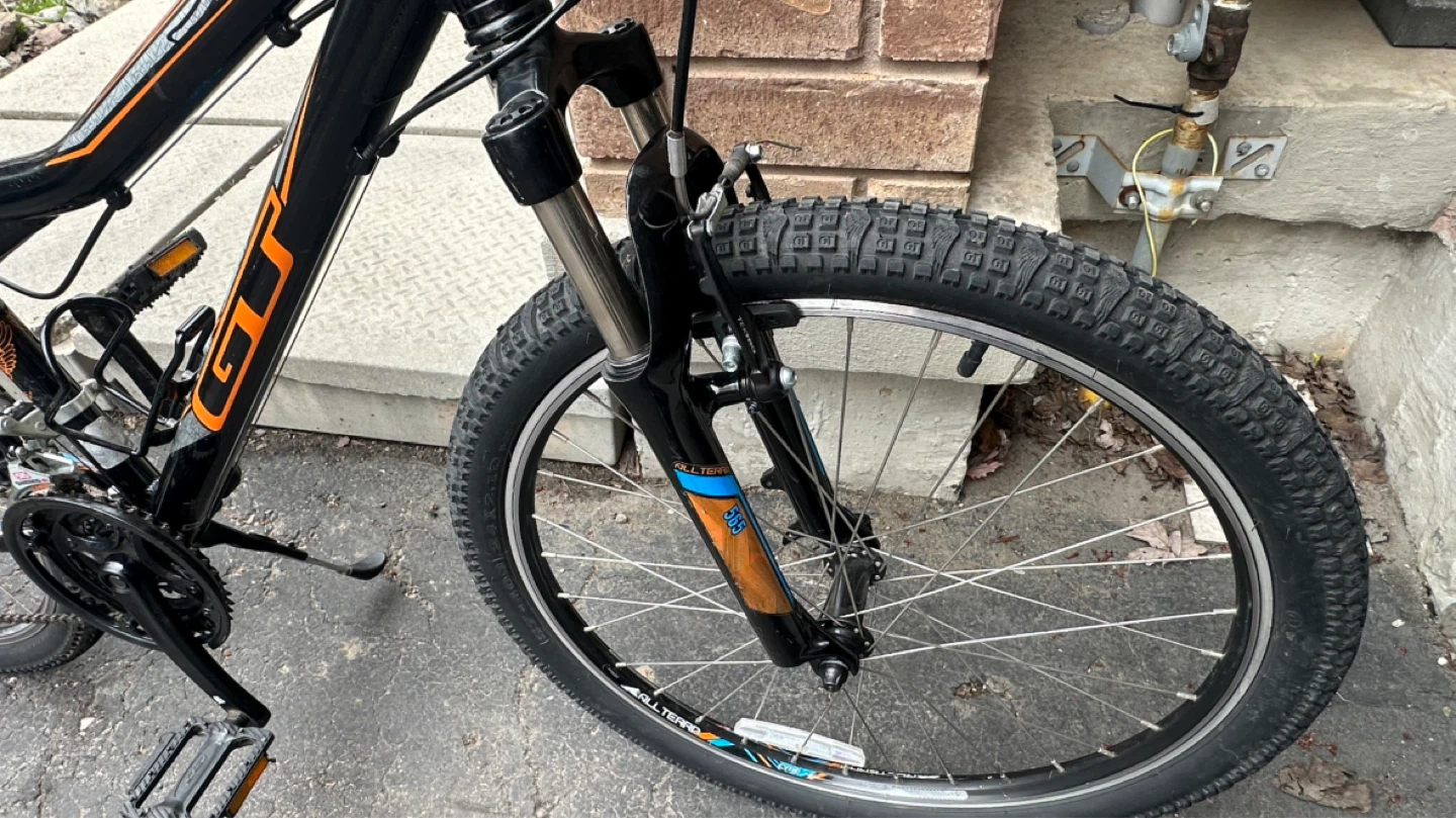 24” GT Mountain Bike - photo 4