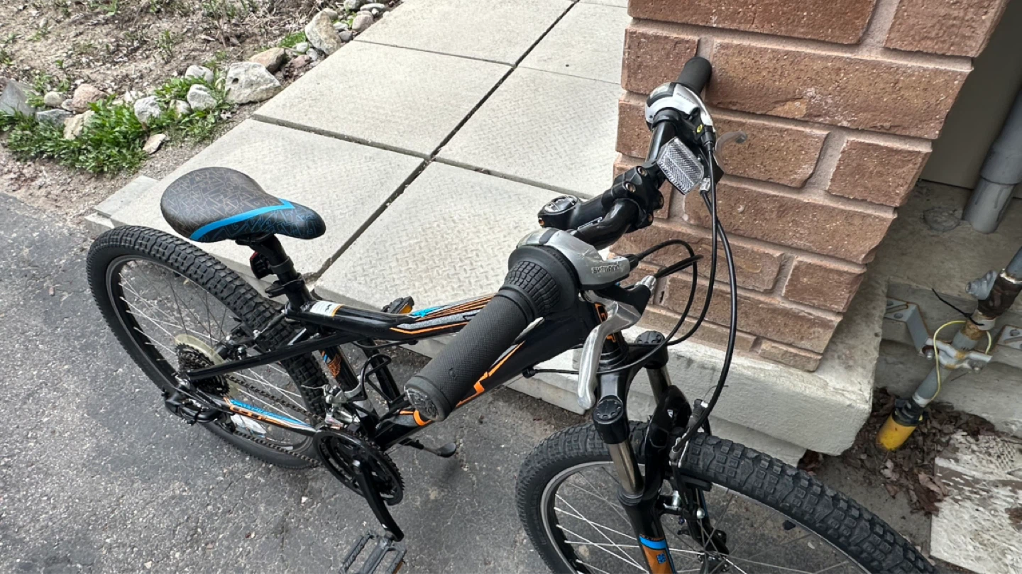 24” GT Mountain Bike - photo 5