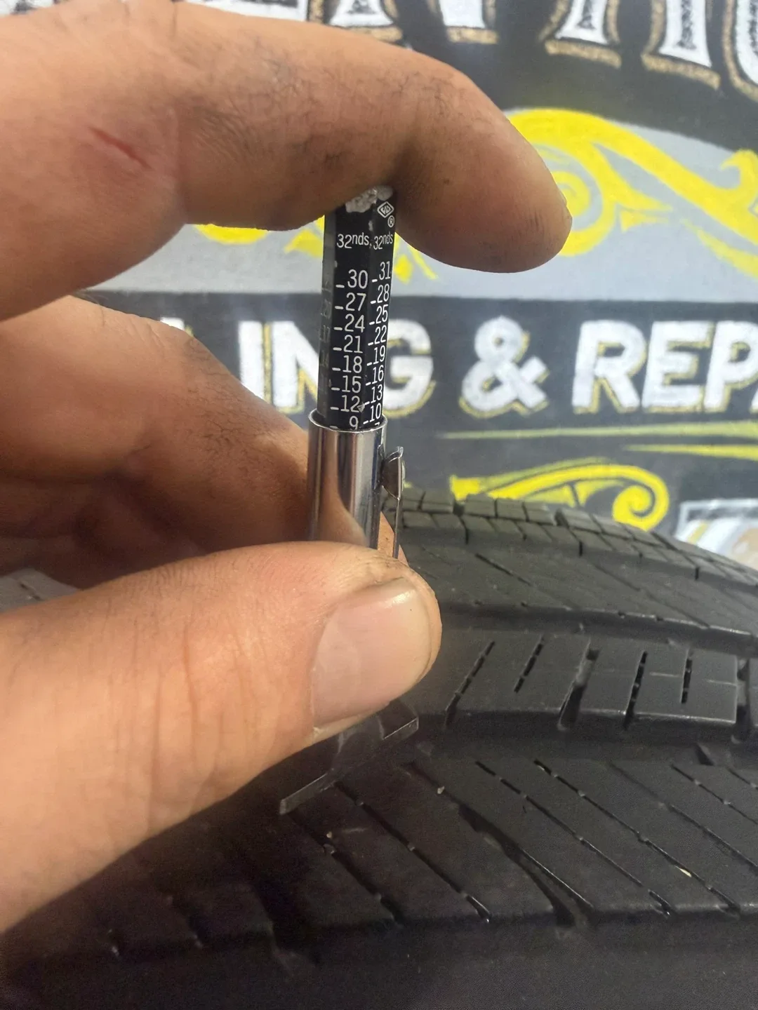 225/55/18 Goodyear All Season Tires – %90 Tread – DOT 2024 🔥 - photo 4