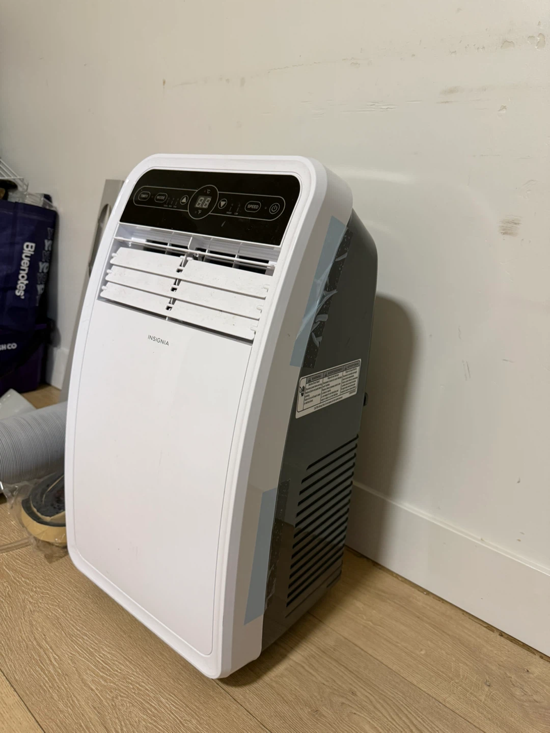 Insignia Portable Air Conditioner - photo 3