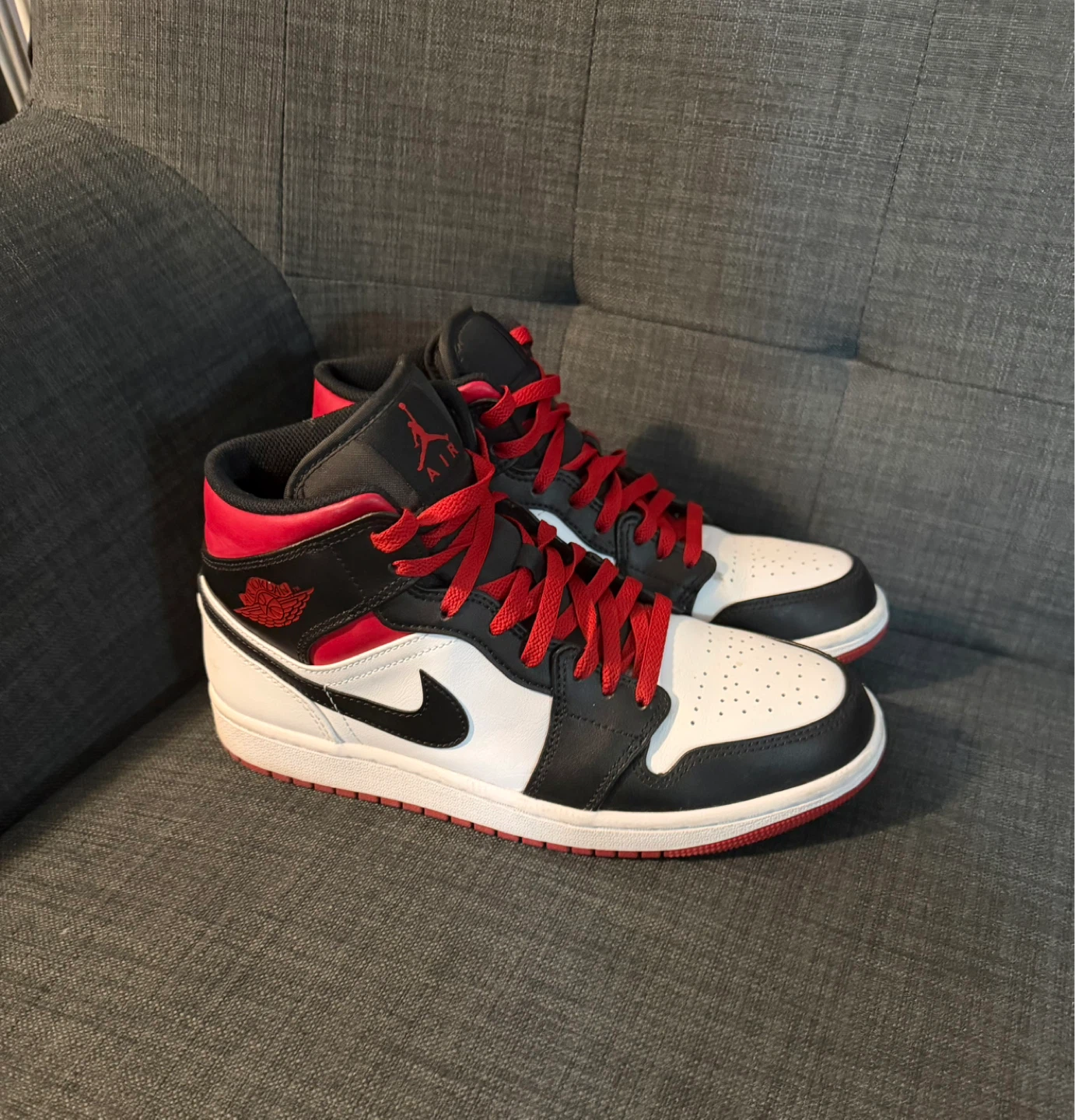 Air Jordan 1 Mid "Reverse Bred" Men's Shoes Size 8.5