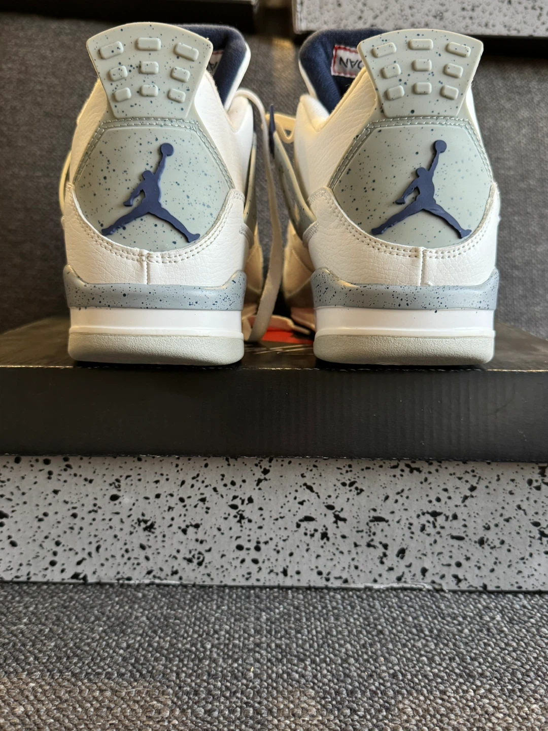 Air Jordan 4 Retro White Navy - photo 3