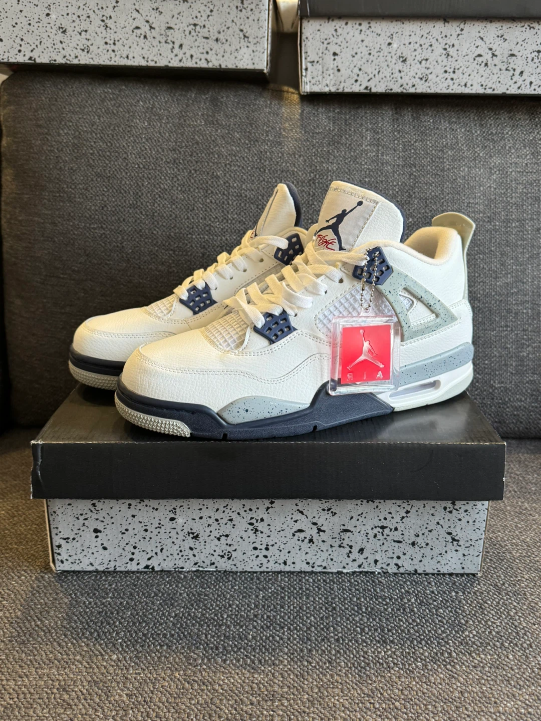 Air Jordan 4 Retro White Navy