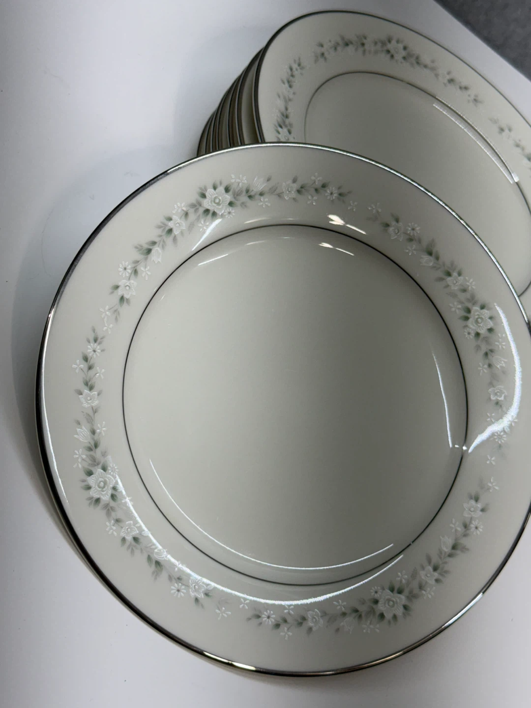 Set of 8 Noritake Platinum Manor Salad Plates - photo 4