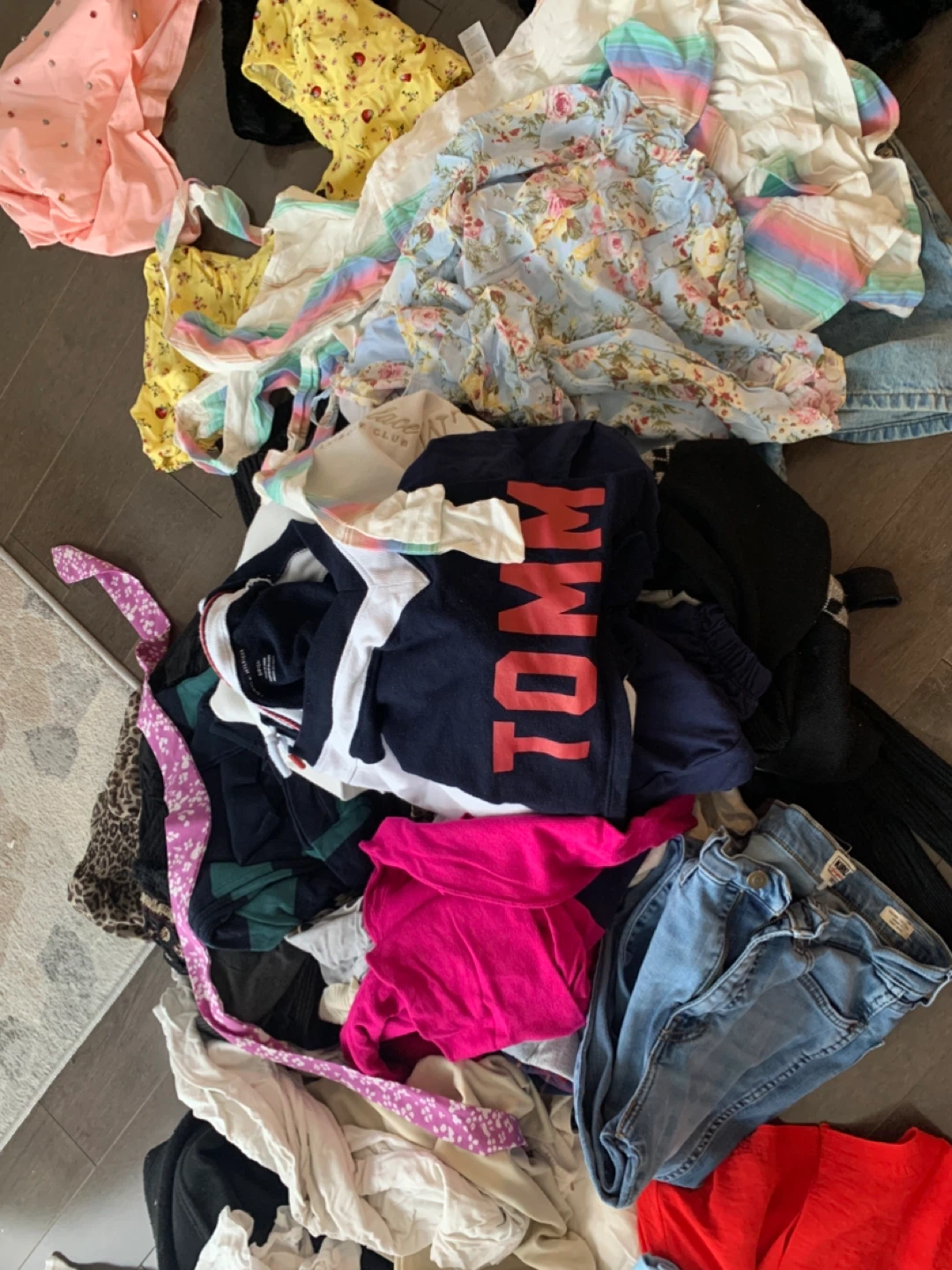 Mixed Clothing Lot