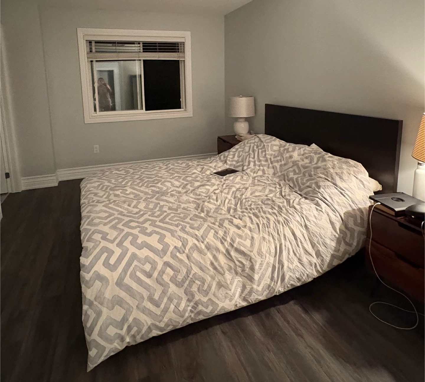 Queen Bed