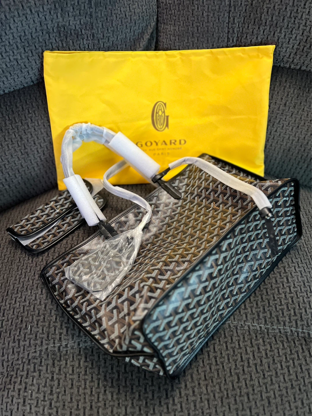 Goyard Saint Louis Tote Bag with Pouch