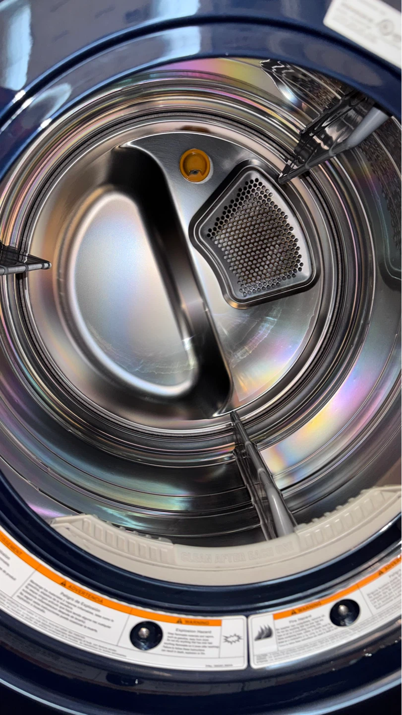 LG Electric Dryer - photo 2