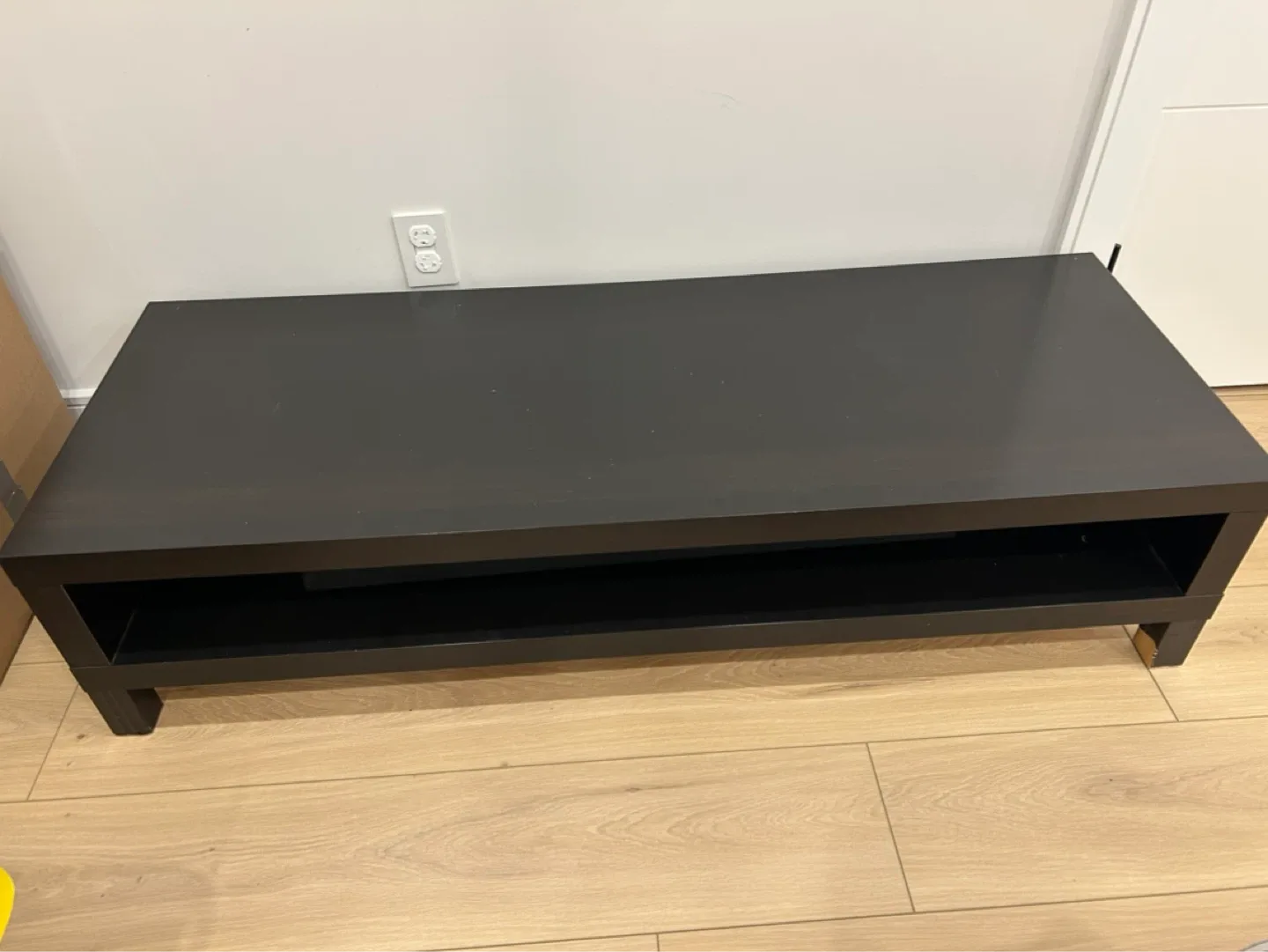 Black Wood Grain TV Stand