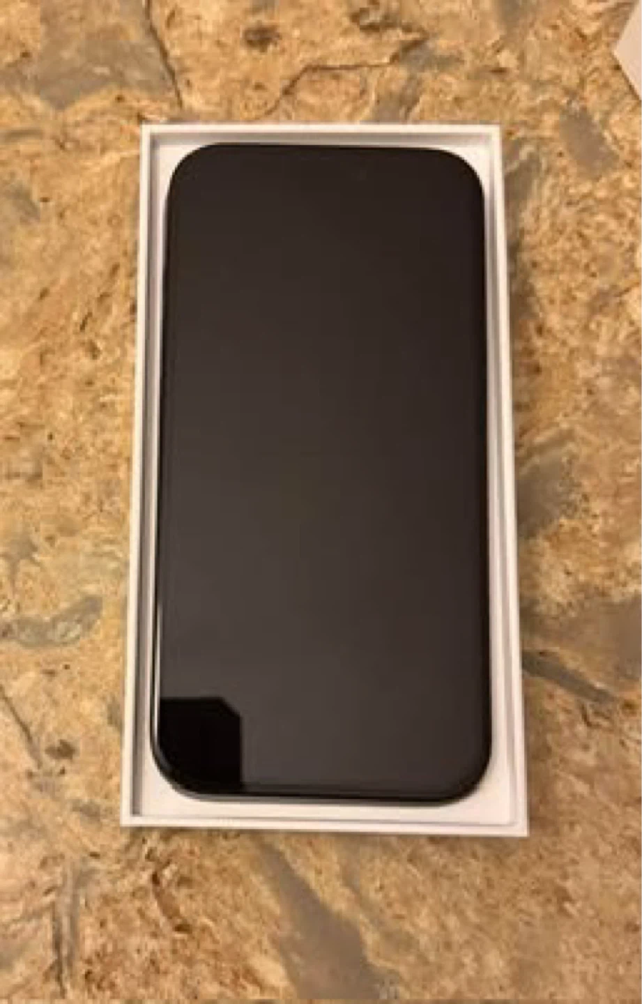 Apple iPhone 15 - photo 2