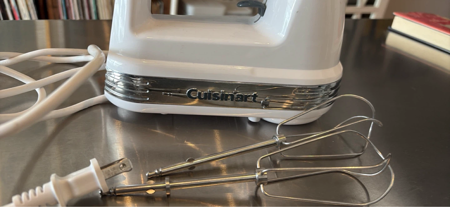 Cuisinart Hand Mixer - photo 2
