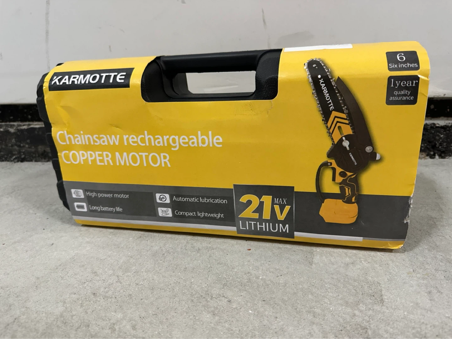 Rechargeable Chainsaw Kit with 2 Batteries - photo 2