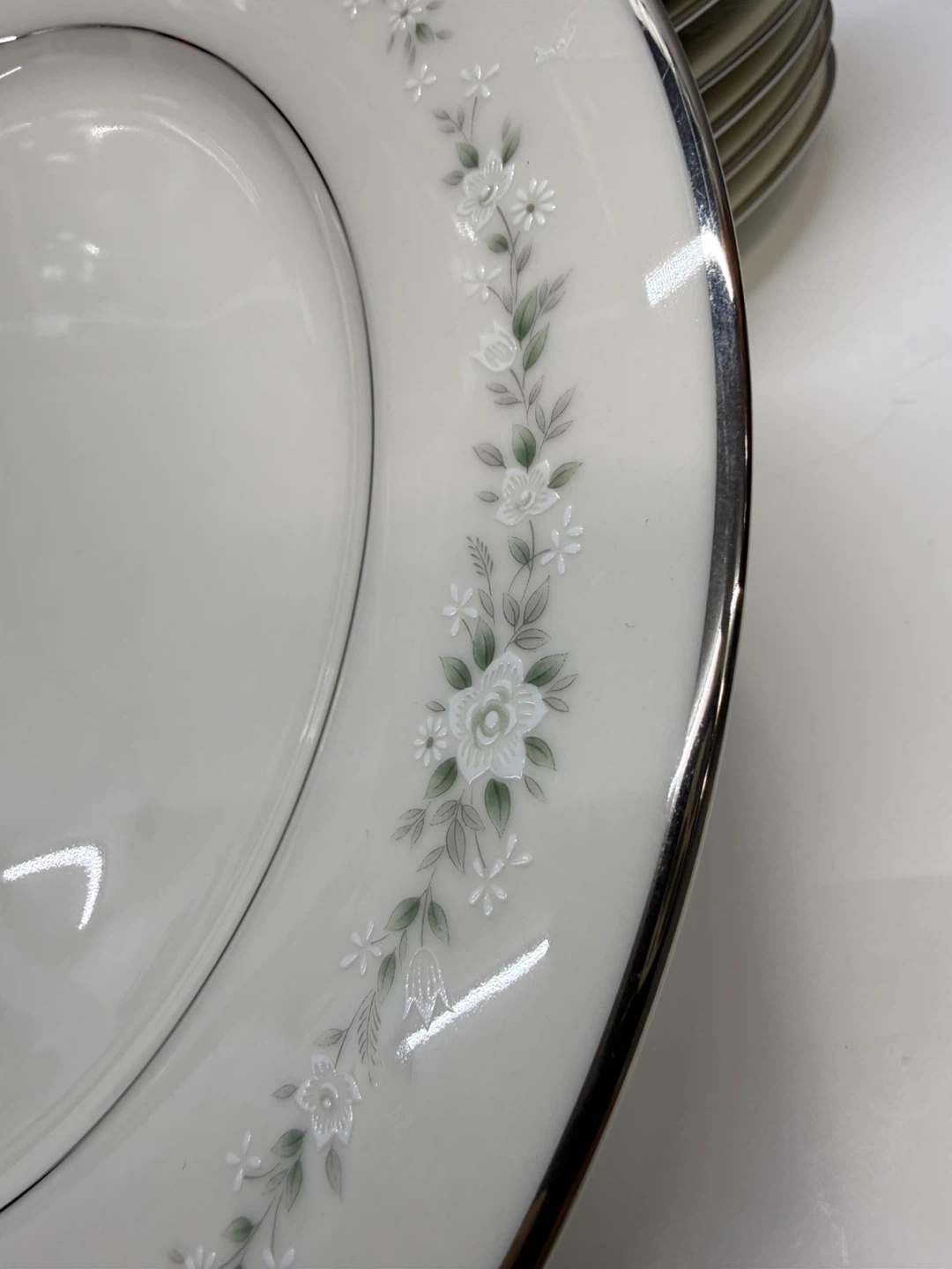 Noritake Heather 7548 Ivory China Dinner Plates 10.5” Set 8 - photo 5