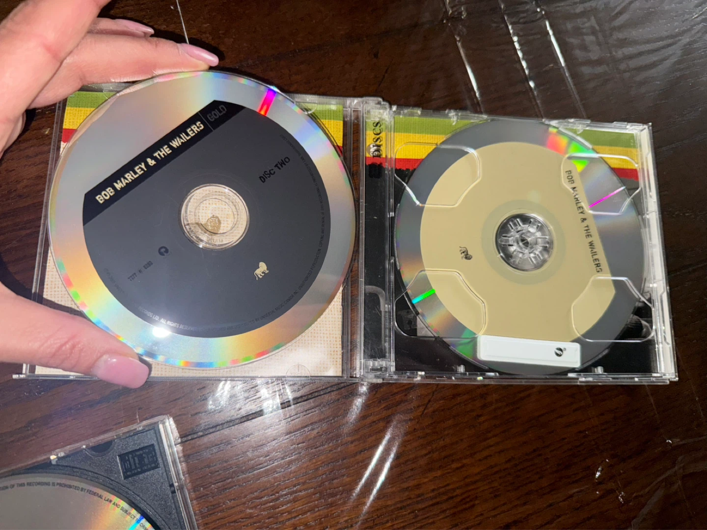 Bob Marley & The Cranberries cds - photo 2