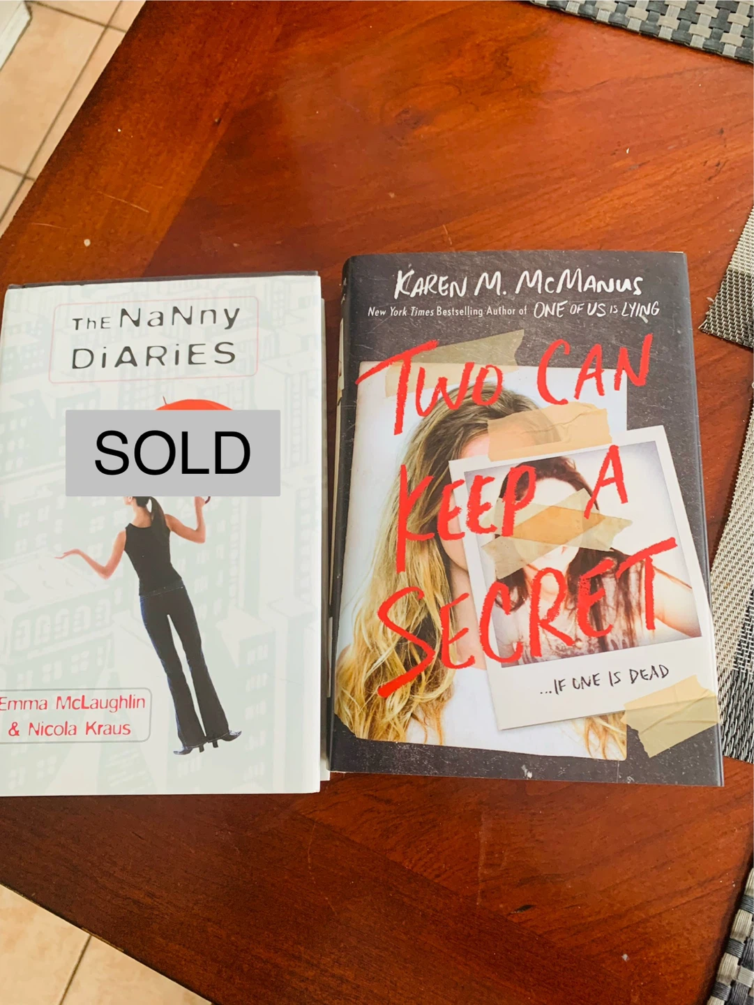 Hardcover Nanny Diaries /  Two Can Keep A Secret