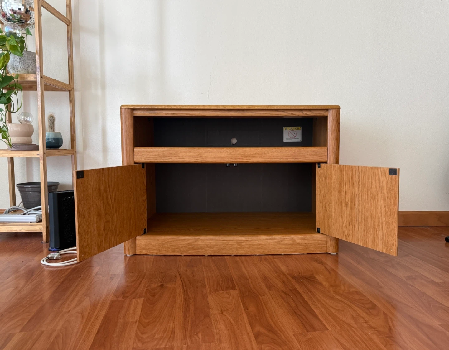Oak TV Stand - photo 2