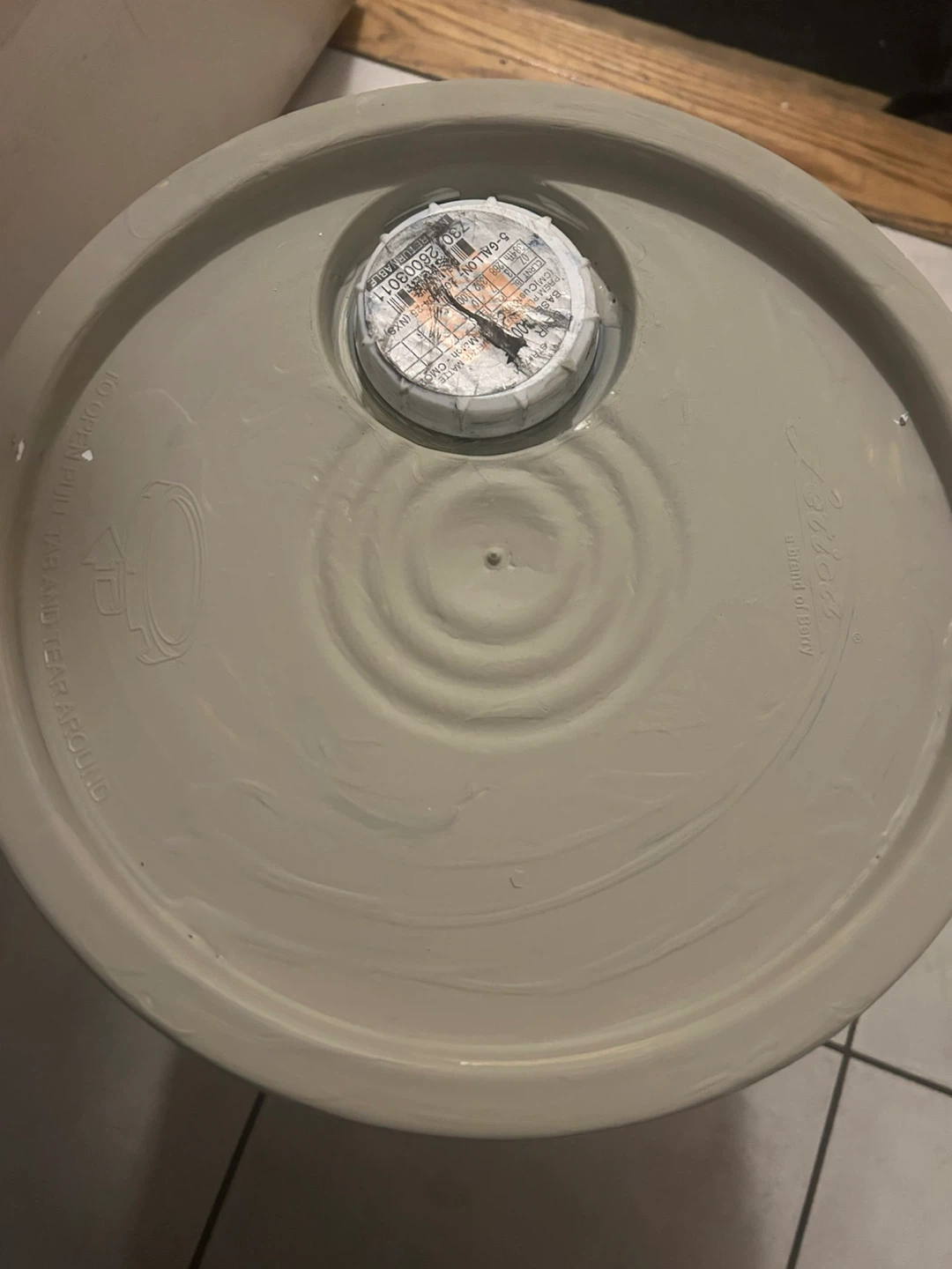 New 5 Gallon BEHR PREMIUM PLUS Interior Flat Paint & Primer - photo 3