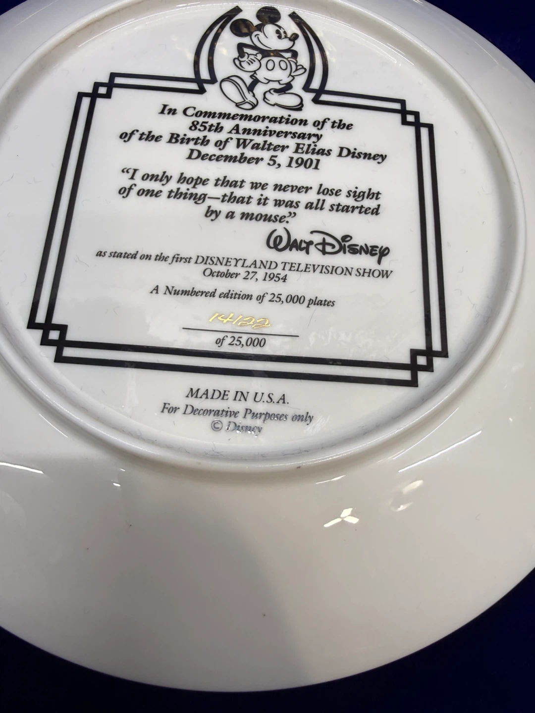 Walt Disney Commemorative 85th Anniversary Plate - photo 5