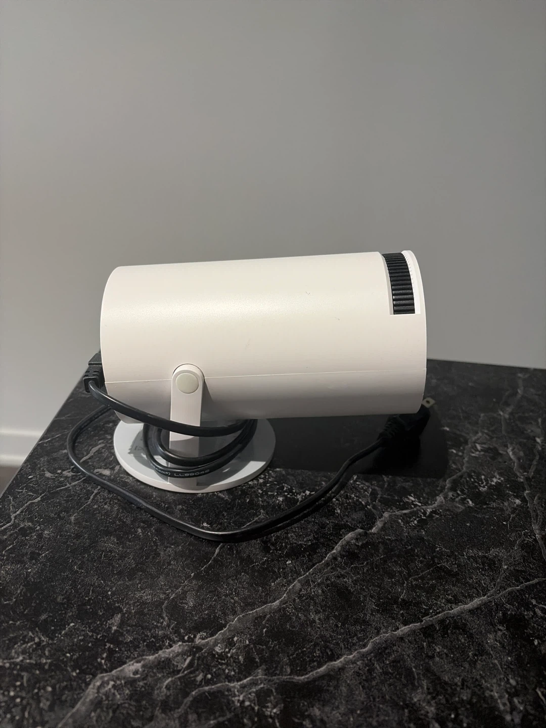 LQWELL White Projector Light - photo 2