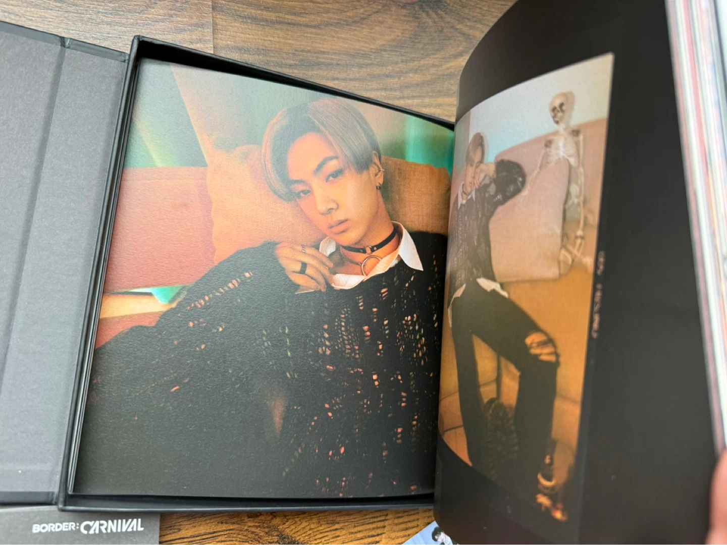 ENHYPEN BORDER: CARNIVAL HYPE Ver. CD Photobook Set - photo 4