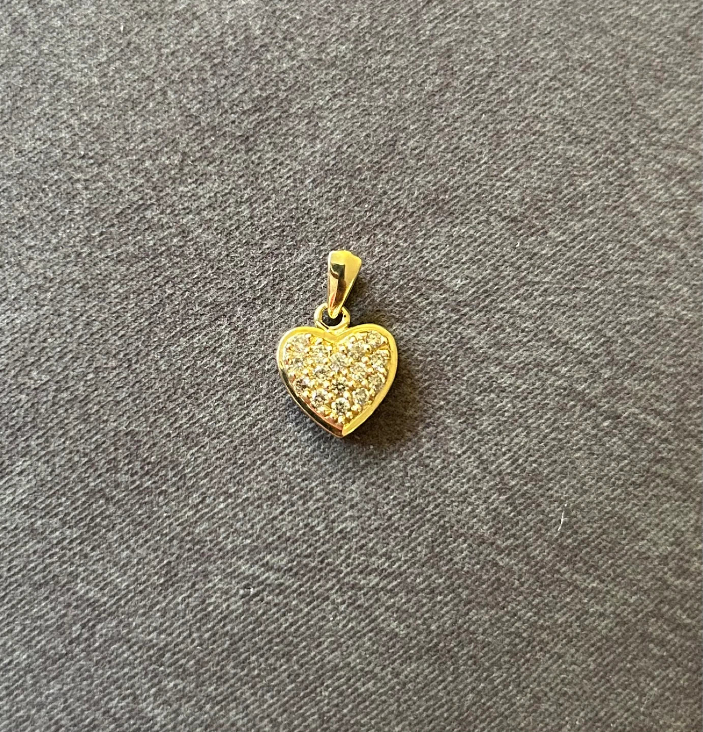 14k solid Gold Heart Pendant with diamonds (0.88ctw)
