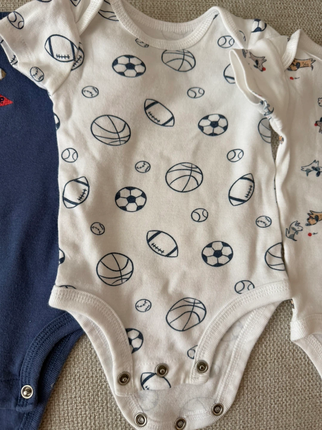 6 Pack Newborn Size 0 Baby Boy Bodysuit Carter’s 6 pack - photo 5