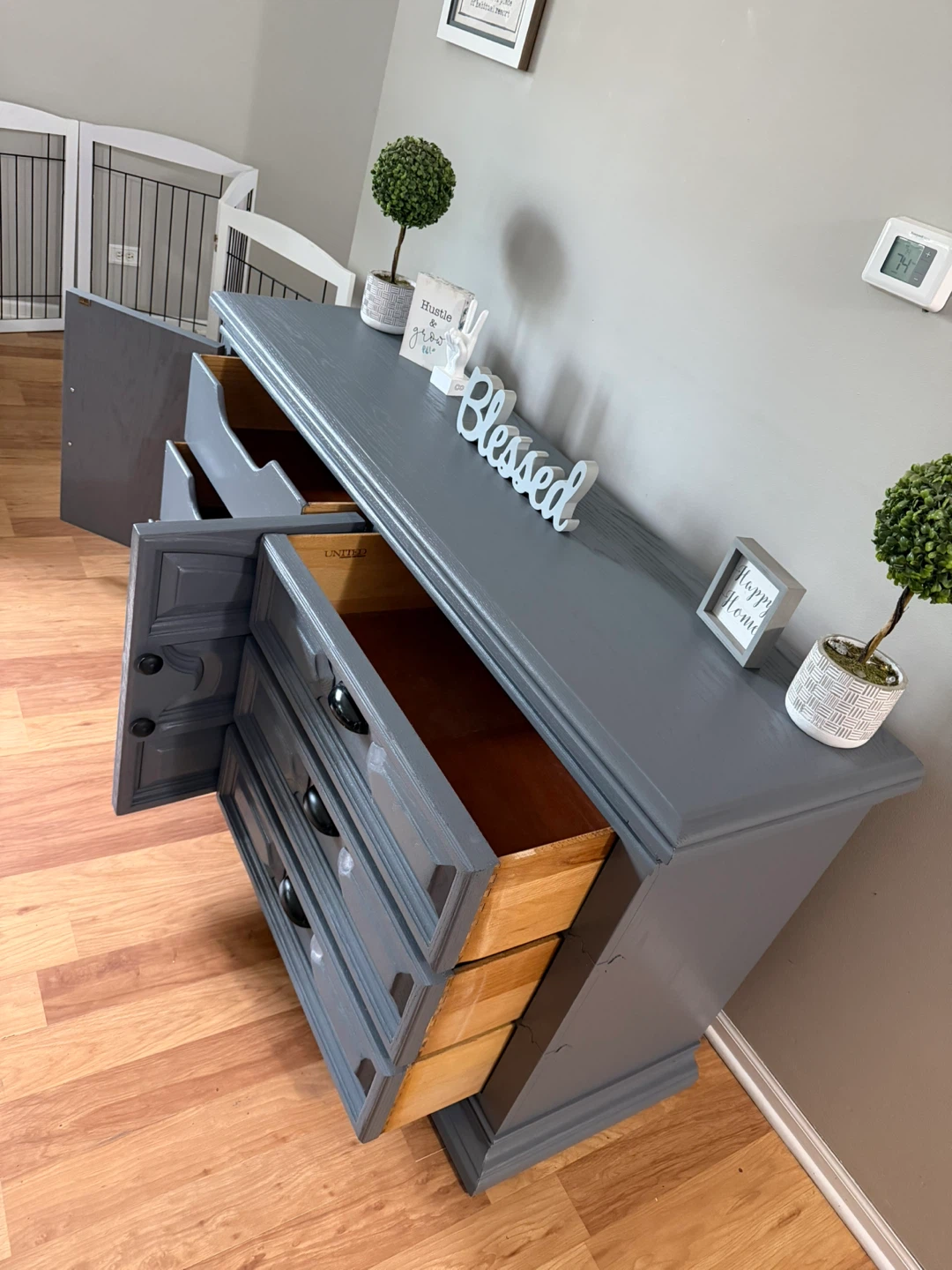 🩶✨Beautiful solid oak dresser🩶✨ - photo 4