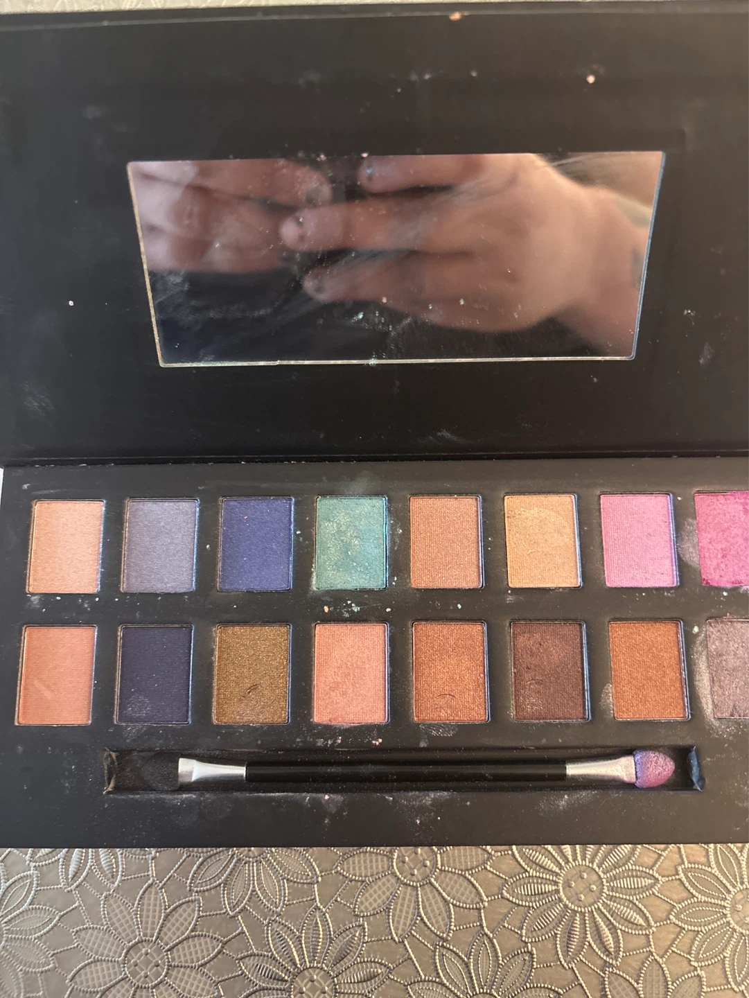 Laura Geller "Be a Mermaid" Eyeshadow Palette - photo 3