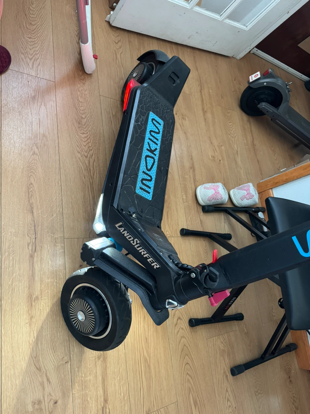 INOKIM OXO LandSurfer Electric Scooter - photo 4