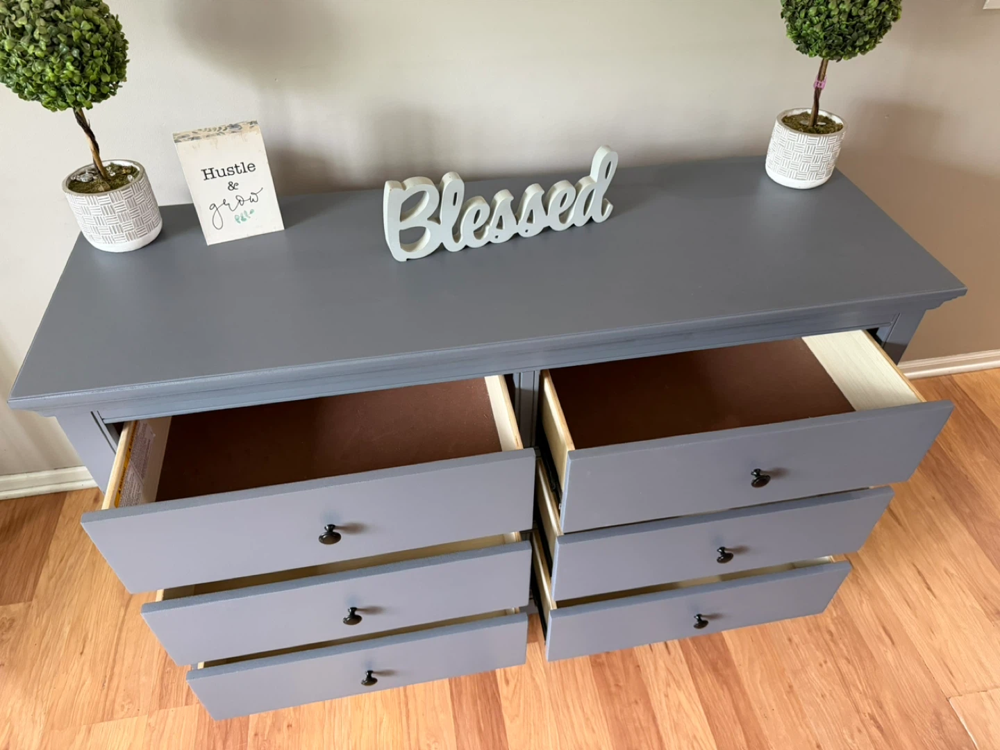 ✨🩶Gorgeous solid dresser🩶✨ - photo 5