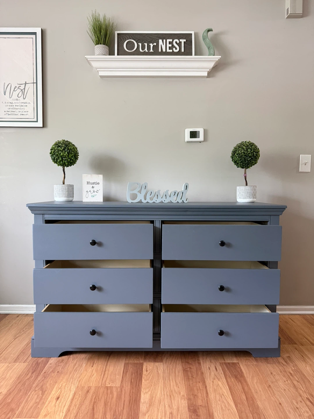 ✨🩶Gorgeous solid dresser🩶✨ - photo 2