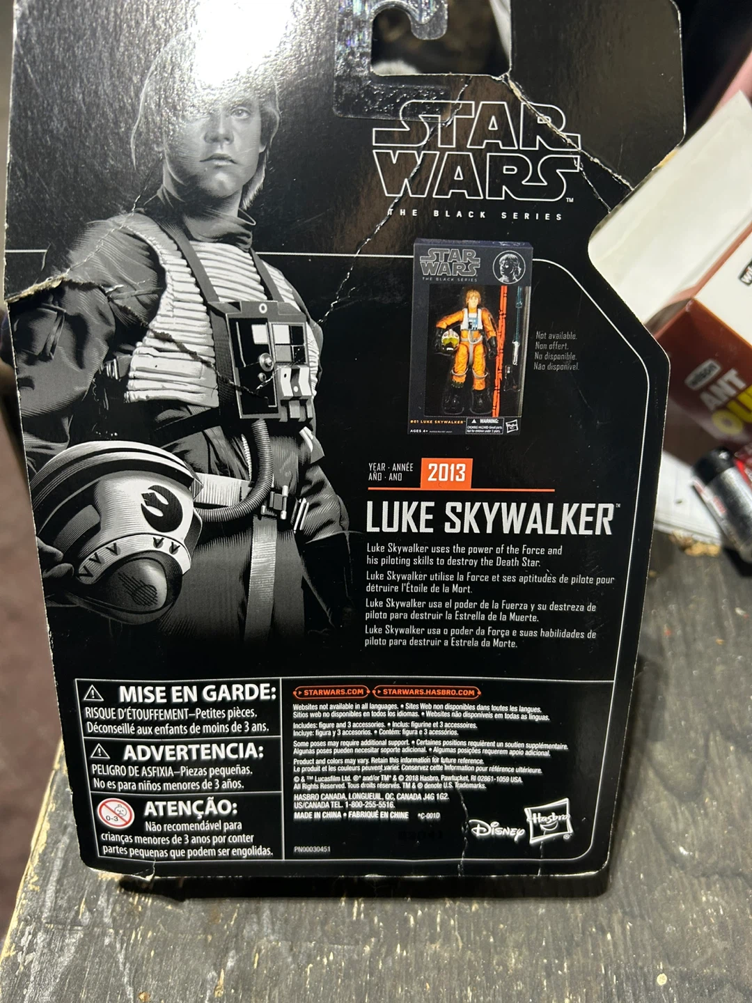 Star Wars The Black Series Luke Skywalker Action Figure - photo 2