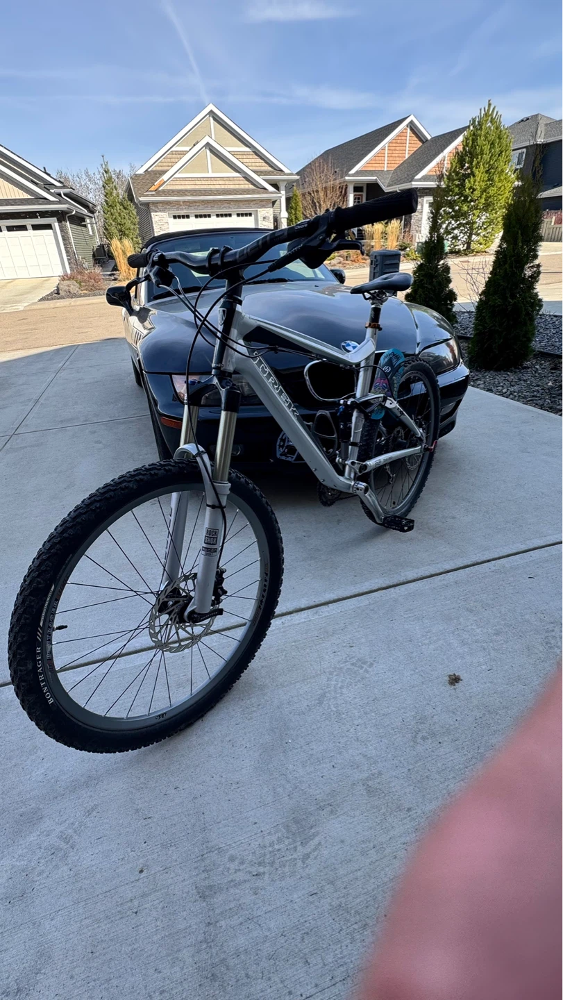 Trek Fuel EX7 full Suspension Mountain Bike - photo 2