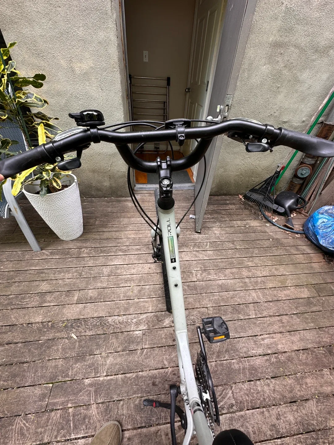Specialized Roll Low Entry Comfort Cruiser Bike - photo 4