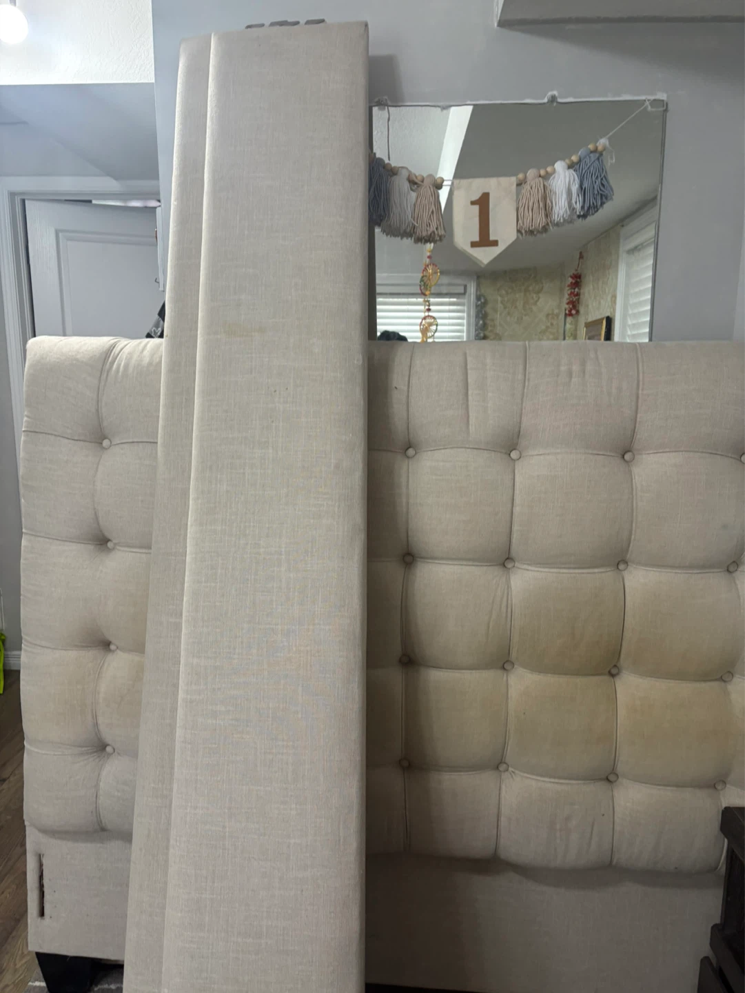 Tufted Upholstered Headboard - photo 3
