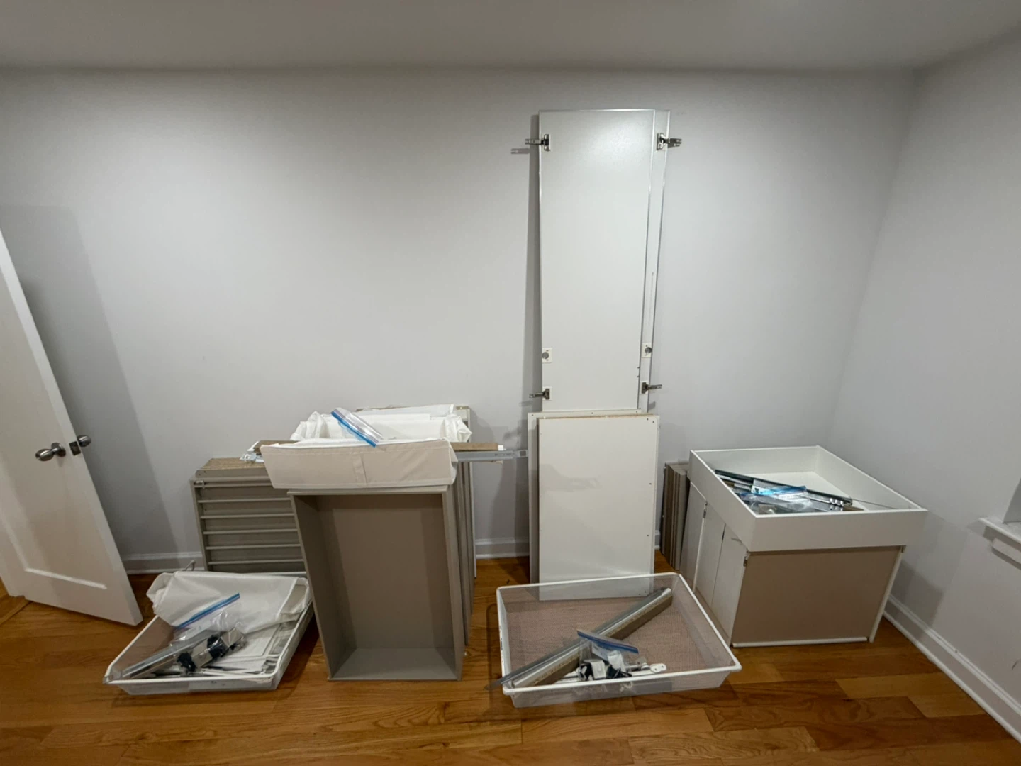 IKEA PAX Wardrobes - 4 Sections - photo 4