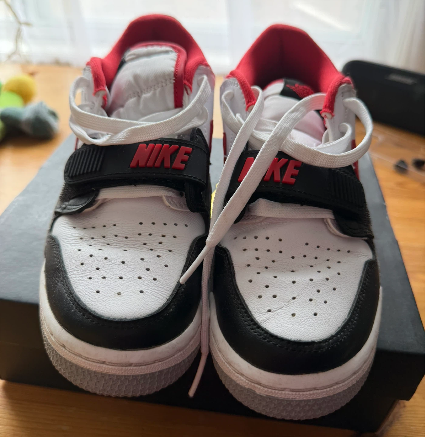 Nike Air Jordan White Red Black