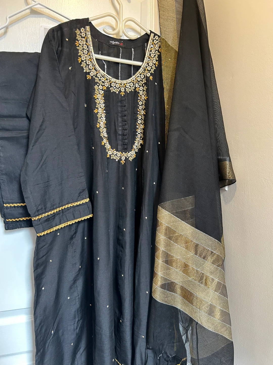 New Raw Silk formal 3 pcs dress