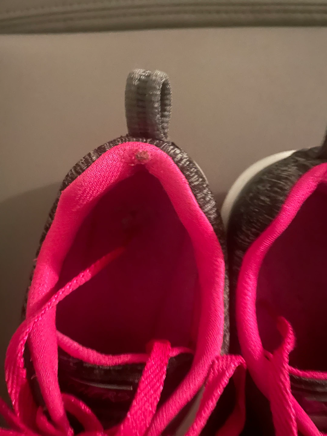 Ladies Skechers running shoes - photo 5