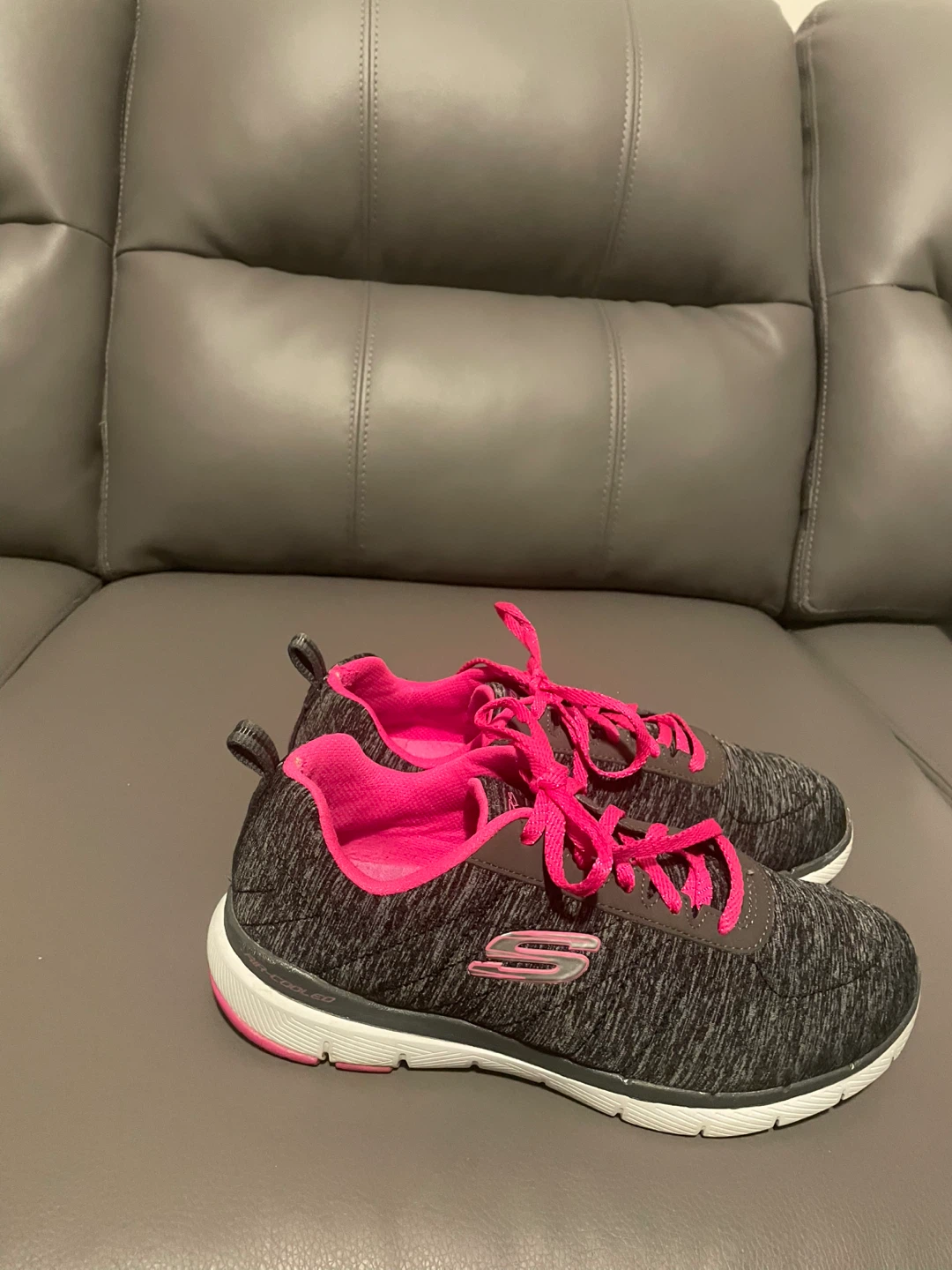 Ladies Skechers running shoes