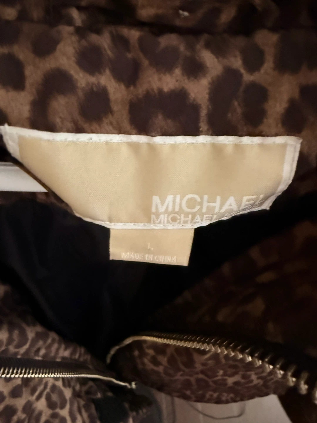 Michael Kors Leopard Print Puffer Jacket - Size L - photo 4