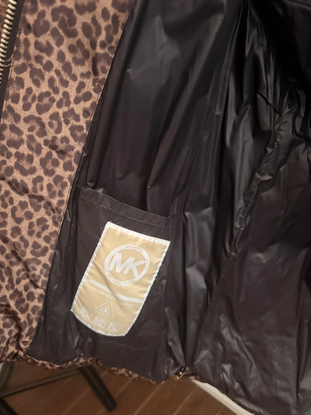 Michael Kors Leopard Print Puffer Jacket - Size L - photo 3
