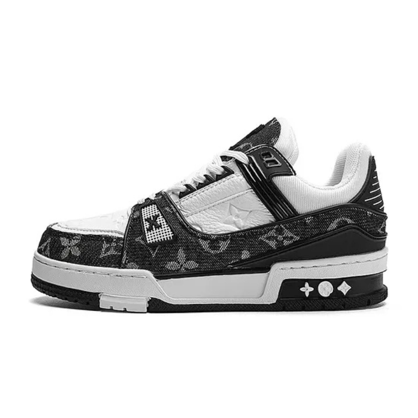 Louis Vuitton LV Trainer Sneakers