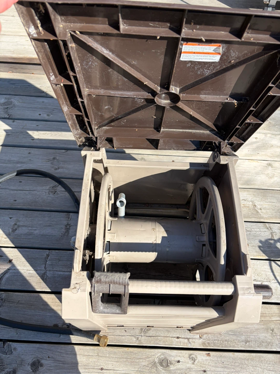 Hose Reel Hideaway - photo 2