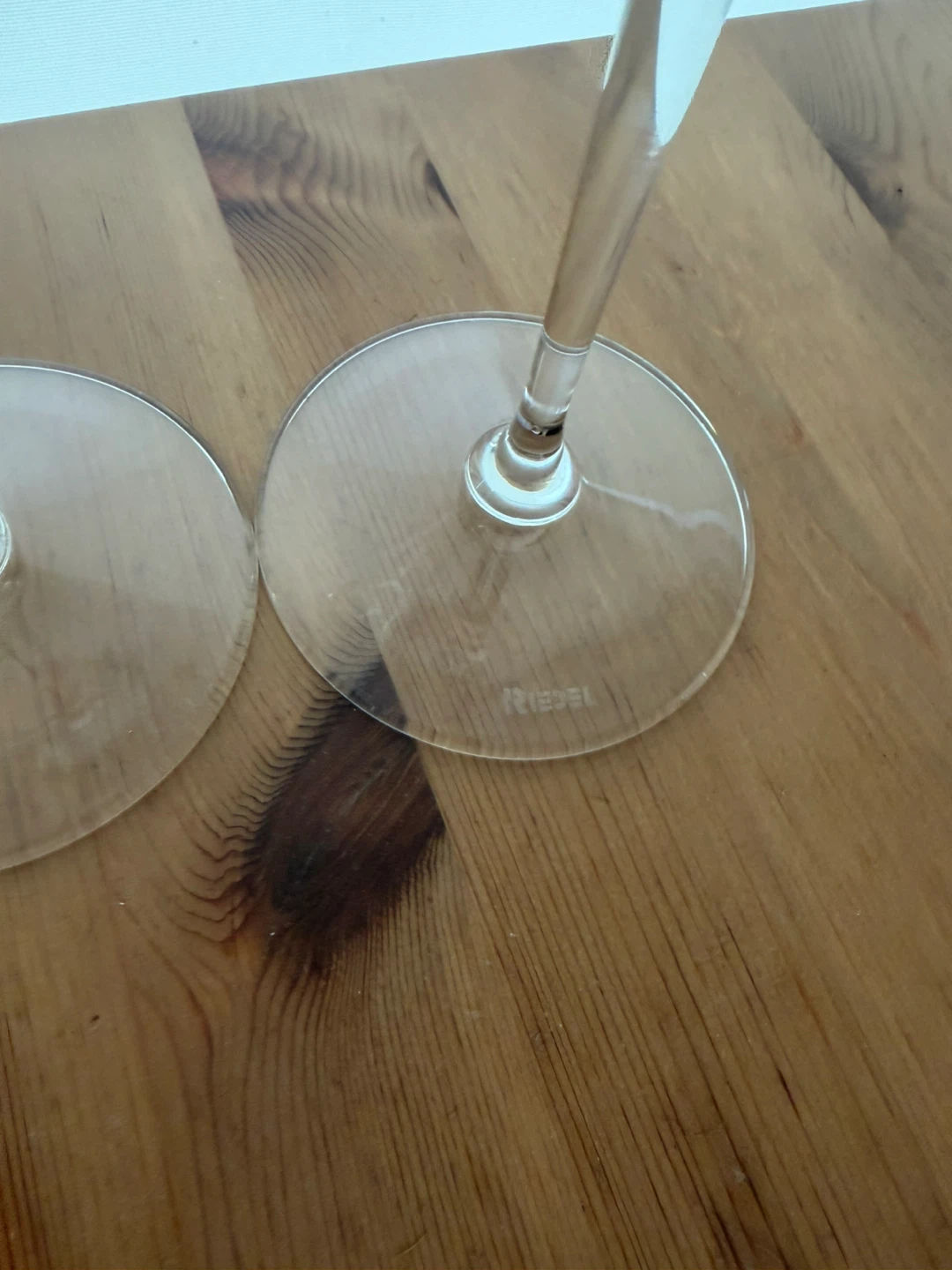 Riedel Wine Glasses - Set of 2 - photo 2