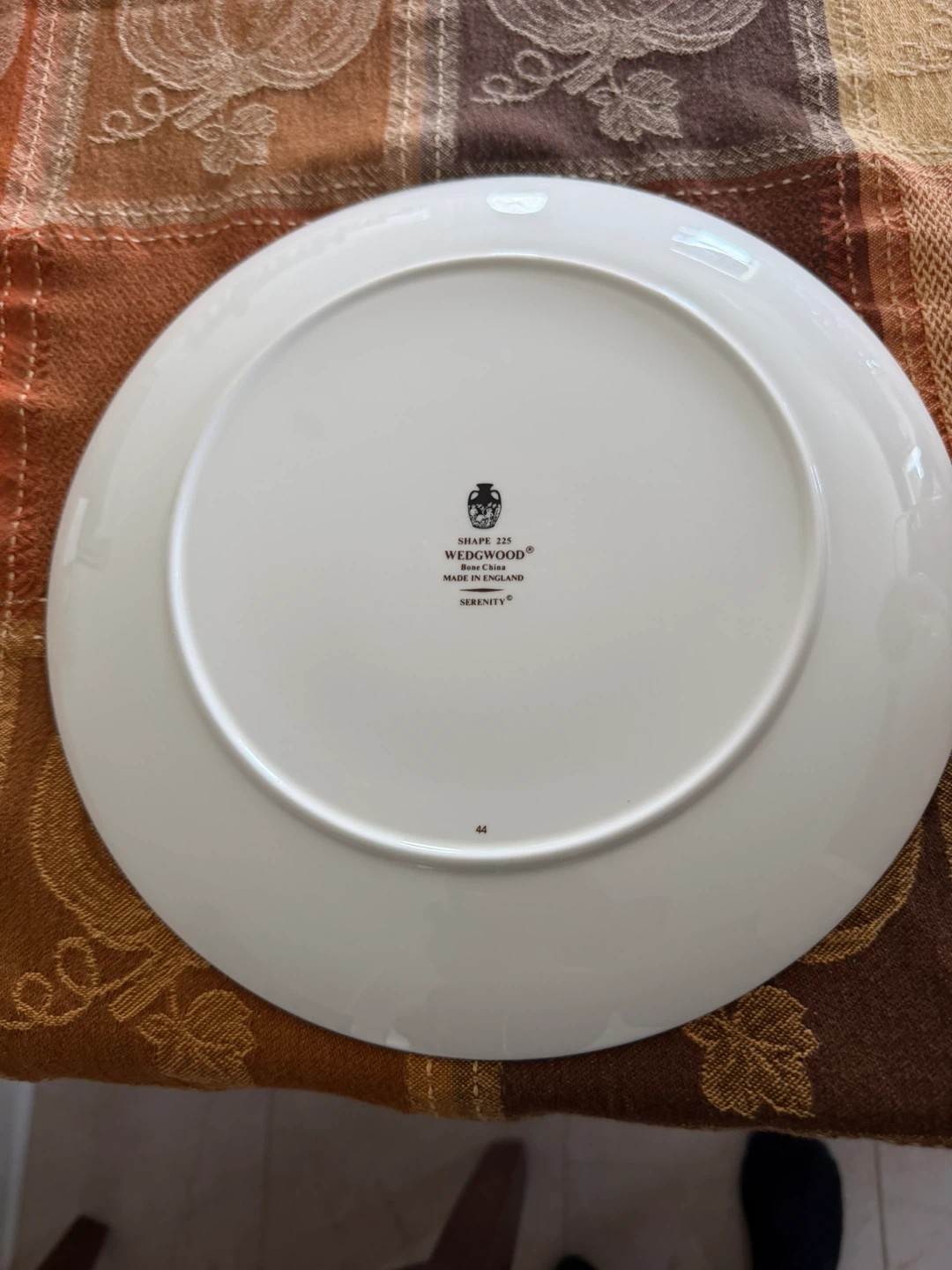 Wedgwood Serenity Bone China Cup and Saucer Set - photo 2