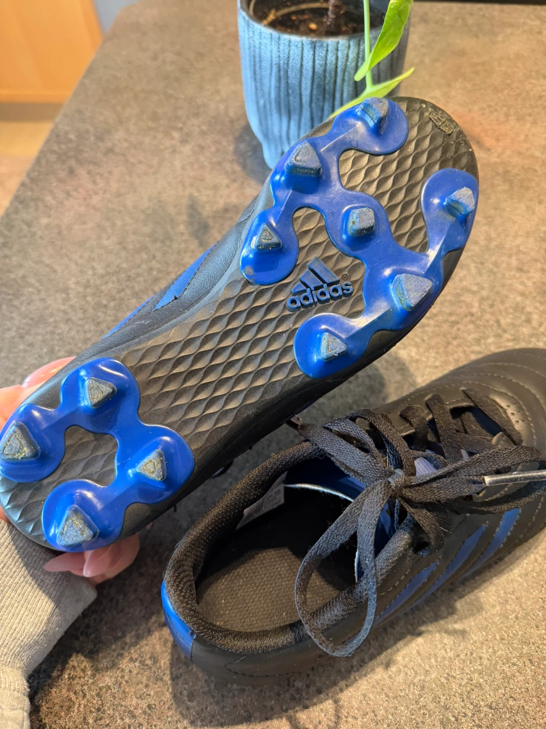 Adidas Soccer cleats - photo 3