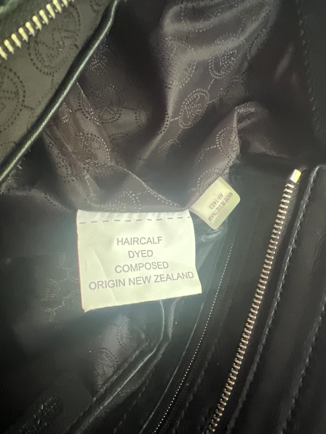 Michael Kors Satchel Handbag with Haircalf Detail - photo 4