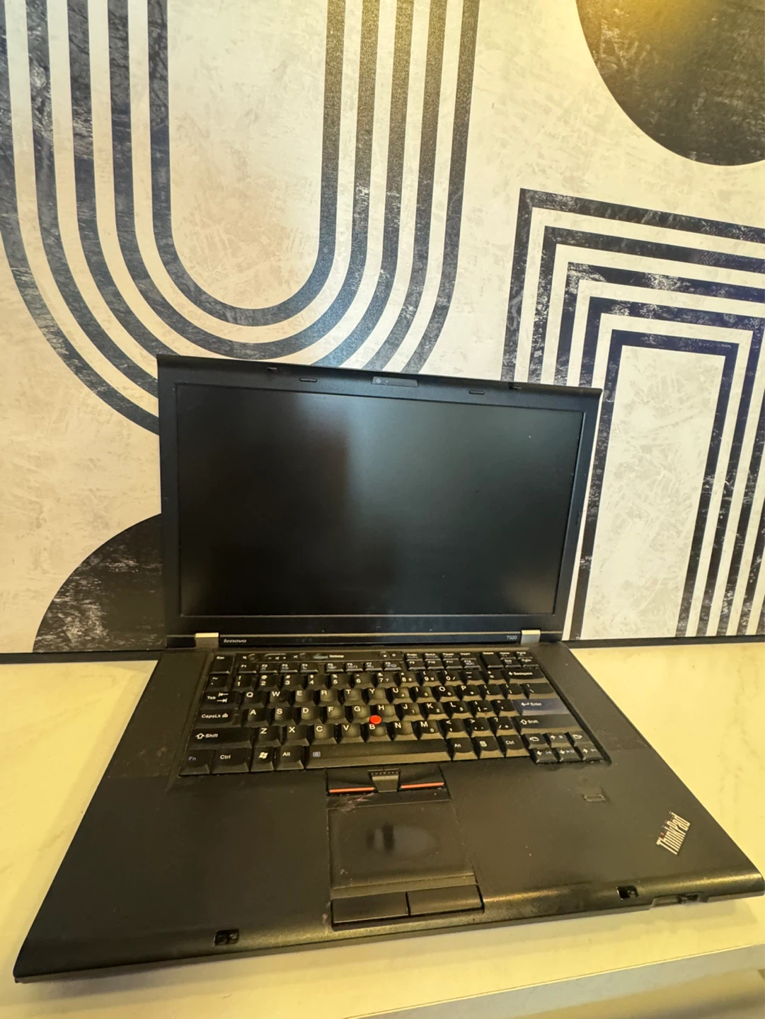 Lenovo ThinkPad T520 Laptop - photo 2